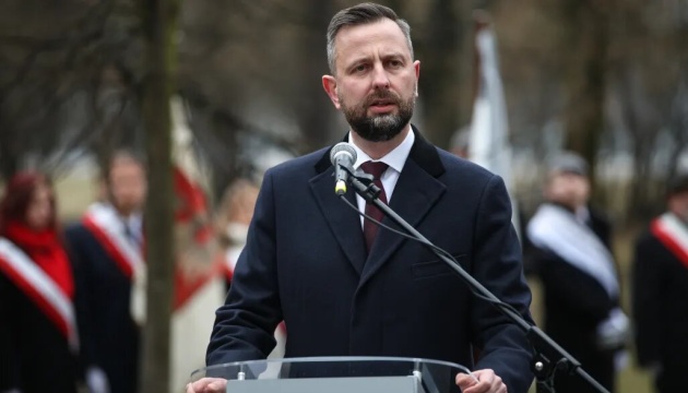 Міністр оборони Польщі сподівається, що США найближчим часом відновлять військову допомогу Україні Міністр оборони Польщі сподівається, що США найближчим часом відновлять військову допомогу Україні