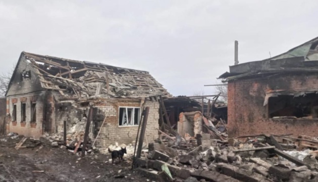 Guerre en Ukraine : Plusieurs destructions de l’infrastructure civile signalées après des frappes russes sur Kozatcha Lopan 