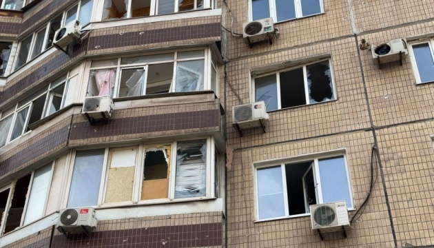 У Кривому Розі під час російської ракетної атаки постраждали двоє поліцейських У Кривому Розі під час російської ракетної атаки постраждали двоє поліцейських