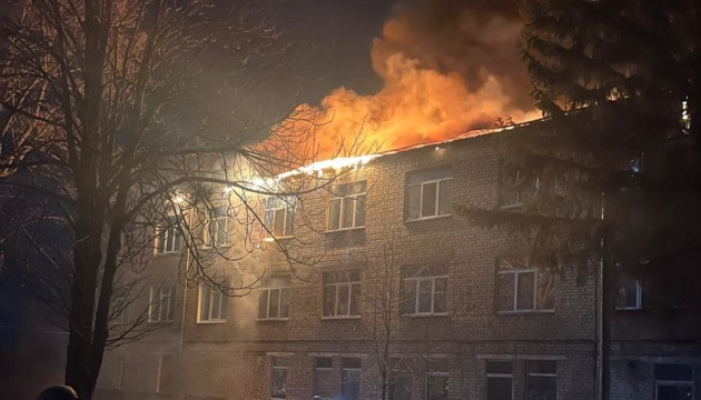 На Харківщині за минулу добу росіяни поранили вісьмох людей, серед них - четверо дітей На Харківщині за минулу добу росіяни поранили вісьмох людей, серед них - четверо дітей