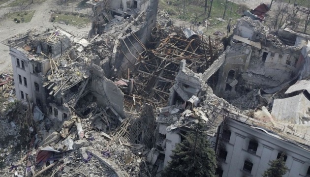 Російському генералу оголосили підозру за бомбардування Маріуполя