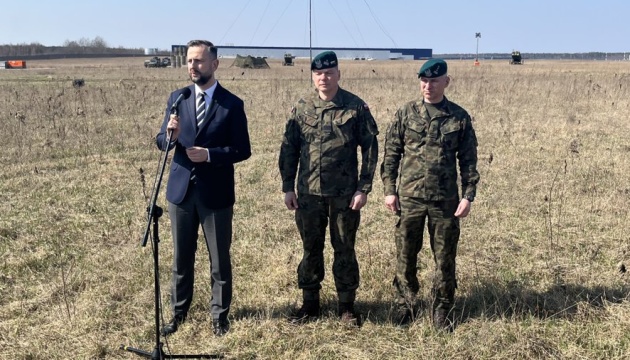 США надають військову допомогу Україні через хаб у Ясьонці у нормальному режимі - віцепрем’єр Польщі