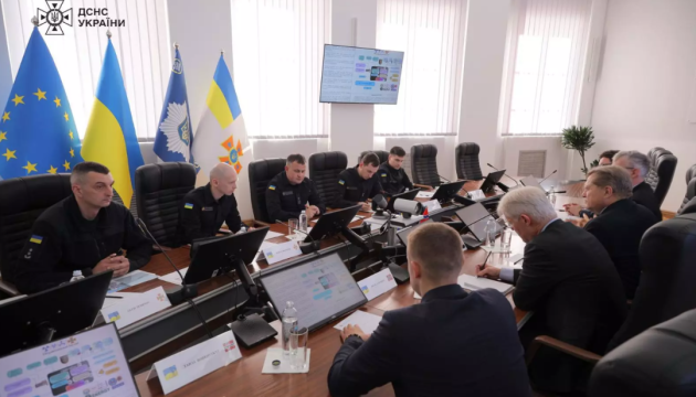 Норвегія передала рятувальникам обладнання для ліквідації на ЧАЕС наслідків російської атаки Норвегія передала рятувальникам обладнання для ліквідації на ЧАЕС наслідків російської атаки