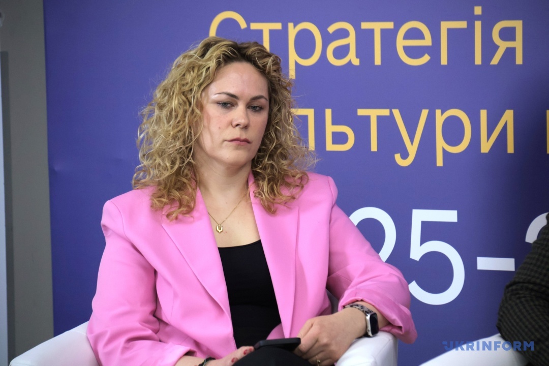 Анастасія Бондар
