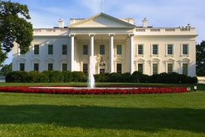 Команда Трампа підготувала варіанти посилення економічного тиску на РФ - Bloomberg