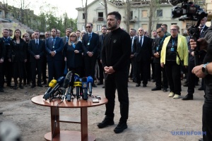 President: Ukraine will not legally recognize any temporarily occupied territories
