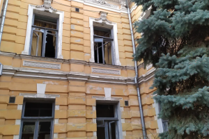 У Києві оцифрували документи будівлі Національної спілки письменників, пошкодженої після атаки РФ