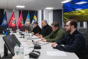 Umerov trata con la delegación de la AP de la OTAN las formas de lograr una paz justa