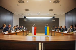 Україна та Польща працюватимуть над удосконаленням перевезень пасажирів і вантажів