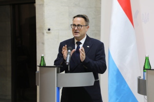 Luxembourg foreign minister: Ceasefire not part of show on Red Square
