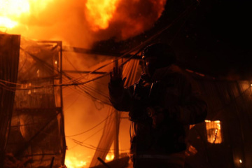 Morgiger Angriff auf Kyjiw: Brände in zwei Stadtteilen gelöscht, in einem weiteren geht Bekämpfung des Brandes weiter