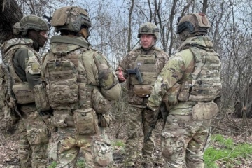 Ukrainische Kämpfer locken Russen in eine Falle bei Andrijiwka, töten 120 Infanteristen und zerstören drei Panzer