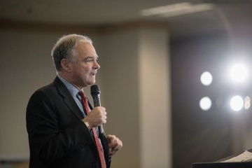 Russia’s latest attacks raise doubts about its good faith in negotiations – Senator Kaine