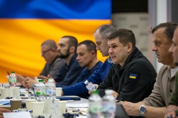 Ukrainian and Czech defense officials discuss ammunition initiative