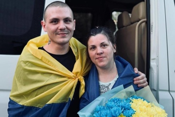 Обмін напередодні Великодня: серед звільнених - мама і син, які потрапили у полон на «Азовсталі»