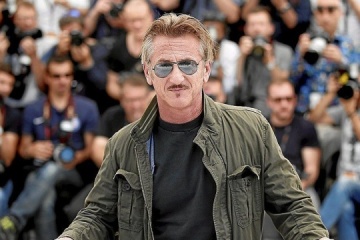 Sean Penn visita las Fuerzas de Operaciones Especiales ucranianas en Kropyvnytsky
