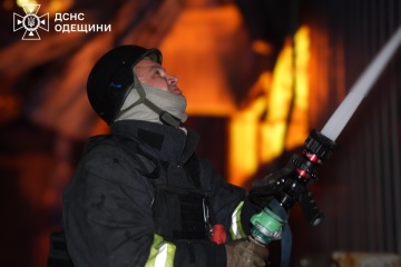 ロシア軍の無人機攻撃でオデーサとキーウ州で被害