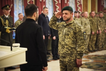 Зеленський вручив державні нагороди воїнам-прикордонникам