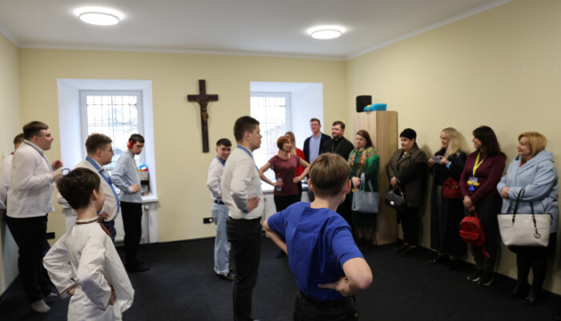 У Луцьку відкрили соціальний простір для дітей та молоді з аутизмом