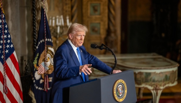 Трамп заявив, що призупиняє нові тарифи на 90 днів, але підвищує мита для Китаю до 125% Трамп заявив, що призупиняє нові тарифи на 90 днів, але підвищує мита для Китаю до 125%