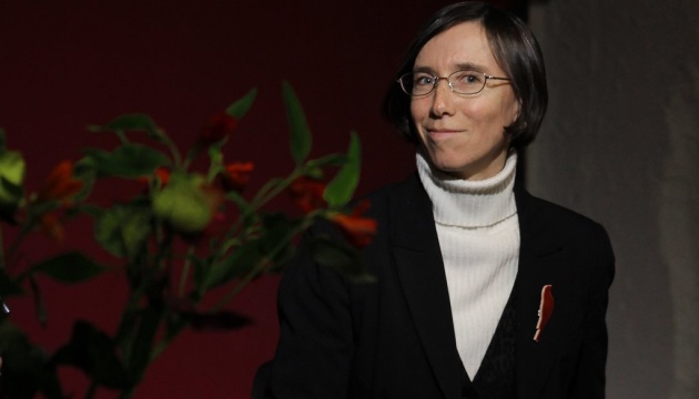 У Женеві відбудеться зустріч з письменницею Галиною Петросаняк