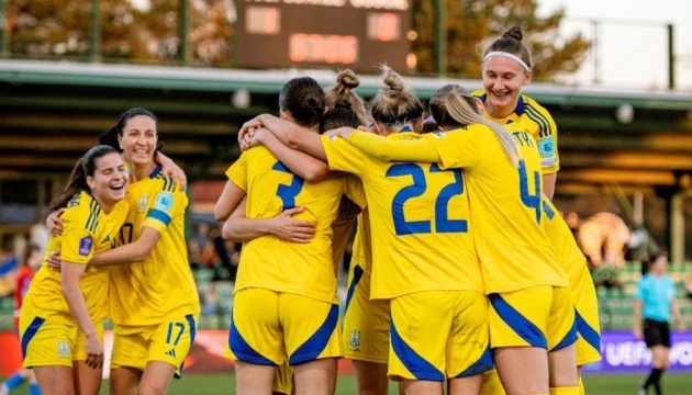 Наставник українських футболісток оцінив гру команди у матчі з Чехією 