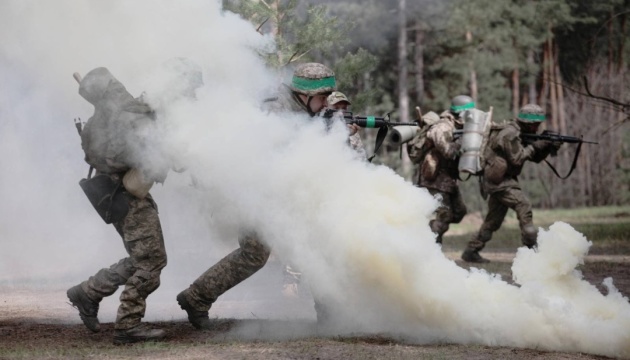 Неїжпапа перевірив заняття з морпіхами за програмою «Контракт 18-24»