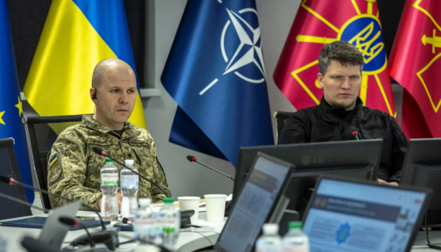 Боєприпаси та засоби контрбатарейної розвідки: учасники Коаліції артилерії обговорили потреби ЗСУ