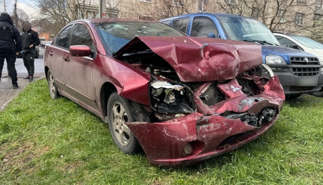 У Вінниці винуватець смертельної ДТП, втікаючи від поліції, наїхав на патрульного