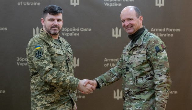 Начальник Генштабу ЗСУ і головнокомандувач Збройних сил Бельгії обговорили обстановку на фронті Начальник Генштабу ЗСУ і головнокомандувач Збройних сил Бельгії обговорили обстановку на фронті