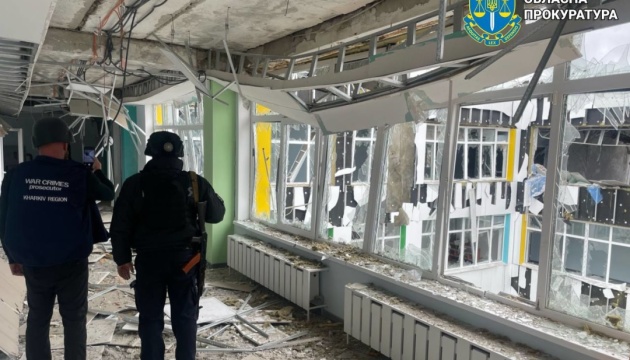 У Старому Салтові на Харківщині, де росіяни зруйнували відновлений ліцей, оголосили тендер на укриття У Старому Салтові на Харківщині, де росіяни зруйнували відновлений ліцей, оголосили тендер на укриття