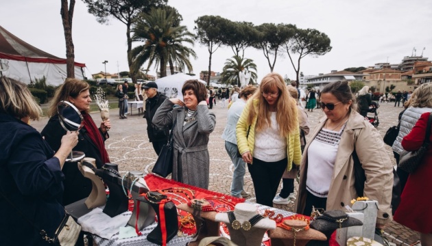 У Римі провели Великодній ярмарок на підтримку України