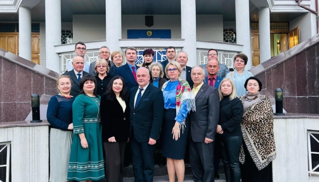 Українські громади Молдови обговорили з посольством пріоритетні напрямки співпраці Українські громади Молдови обговорили з посольством пріоритетні напрямки співпраці