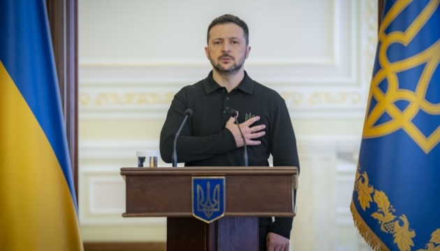 Зеленський нагородив 18 енергетиків, одного з них - посмертно