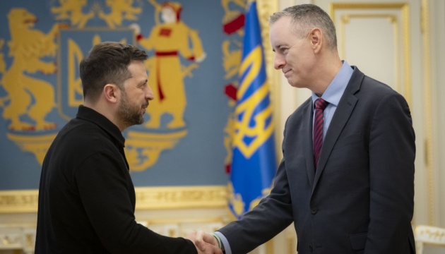 Зеленський обговорив із конгресменом Фіцпатріком зусилля для встановлення миру та гарантії безпеки Зеленський обговорив із конгресменом Фіцпатріком зусилля для встановлення миру та гарантії безпеки