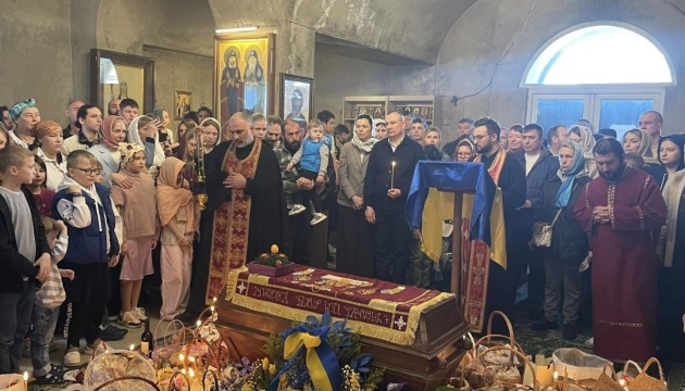 У храмі Архангела Михаїла в Тбілісі українці освятили Великодні паски