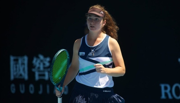 Снігур програла аргентинці у півфіналі відбору турніру WTA в Іспанії Снігур програла аргентинці у півфіналі відбору турніру WTA в Іспанії
