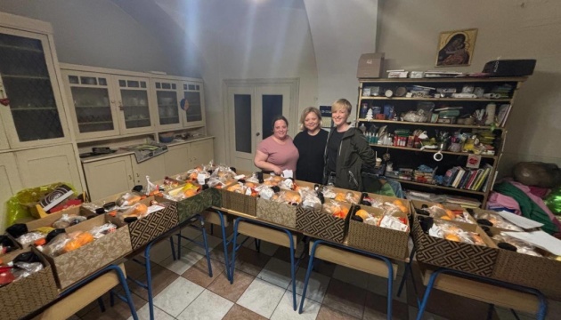 У Хорватії українські захисники отримали великодні кошики від громади