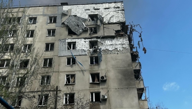 Injury toll in Russian airstrike on Zaporizhzhia rises to 42 Injury toll in Russian airstrike on Zaporizhzhia rises to 42