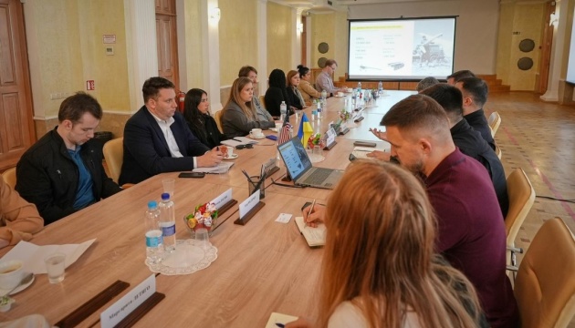 У Мінстратегпромі відбулася зустріч з американськими конгресменами - про що говорили