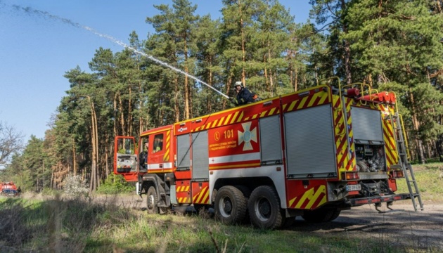 На Харківщині загасили масштабну лісову пожежу, яка спалахнула п’ять днів тому