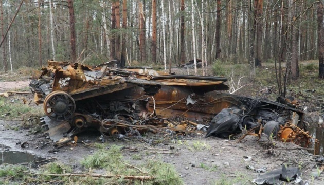 Les forces de défense détruisent un groupe d'assaut russe à l'aide de drones FPV dans la région de Donetsk