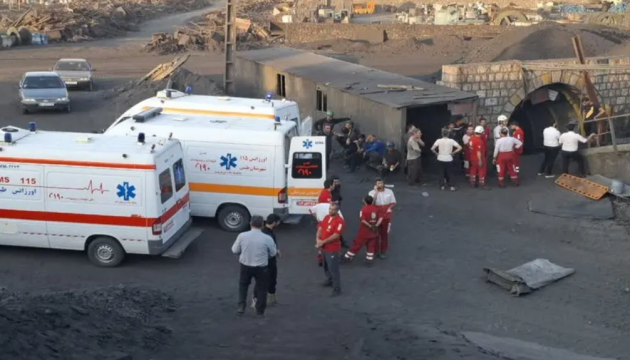 Кількість загиблих унаслідок вибуху в іранському порту зросла до 40 Кількість загиблих унаслідок вибуху в іранському порту зросла до 40