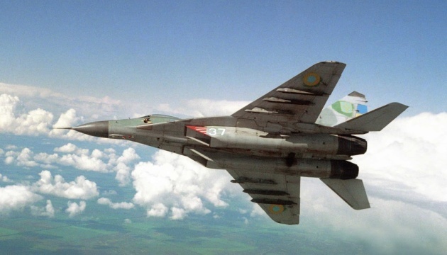 Ukraine shows video of fighter pilot destroying Russian attack drone