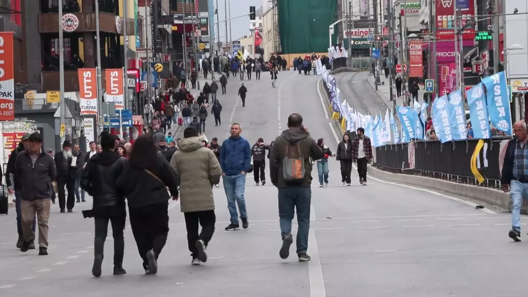 У Стамбулі затримали майже 400 учасників мітингів до Дня праці
