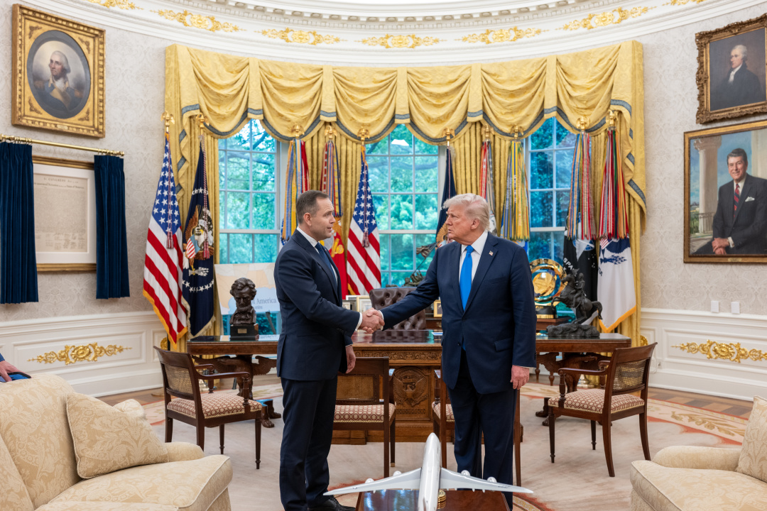 Кандидат у президенти Польщі Навроцький зустрівся з Трампом