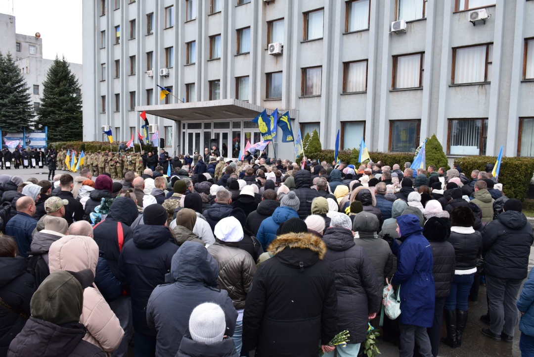 Пам’яті сержанта В’ячеслава Кучерука (позивний «Крук»)