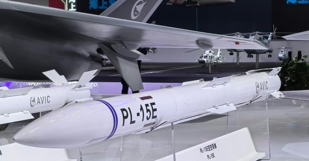 Китайська ракета PL-15 Китайська ракета PL-15