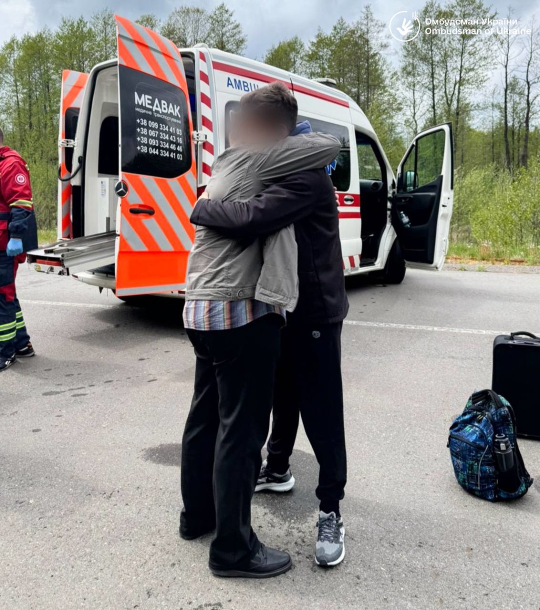 Дитина, яка повернулася на підконтрольну Україні територію Дитина, яка повернулася на підконтрольну Україні територію