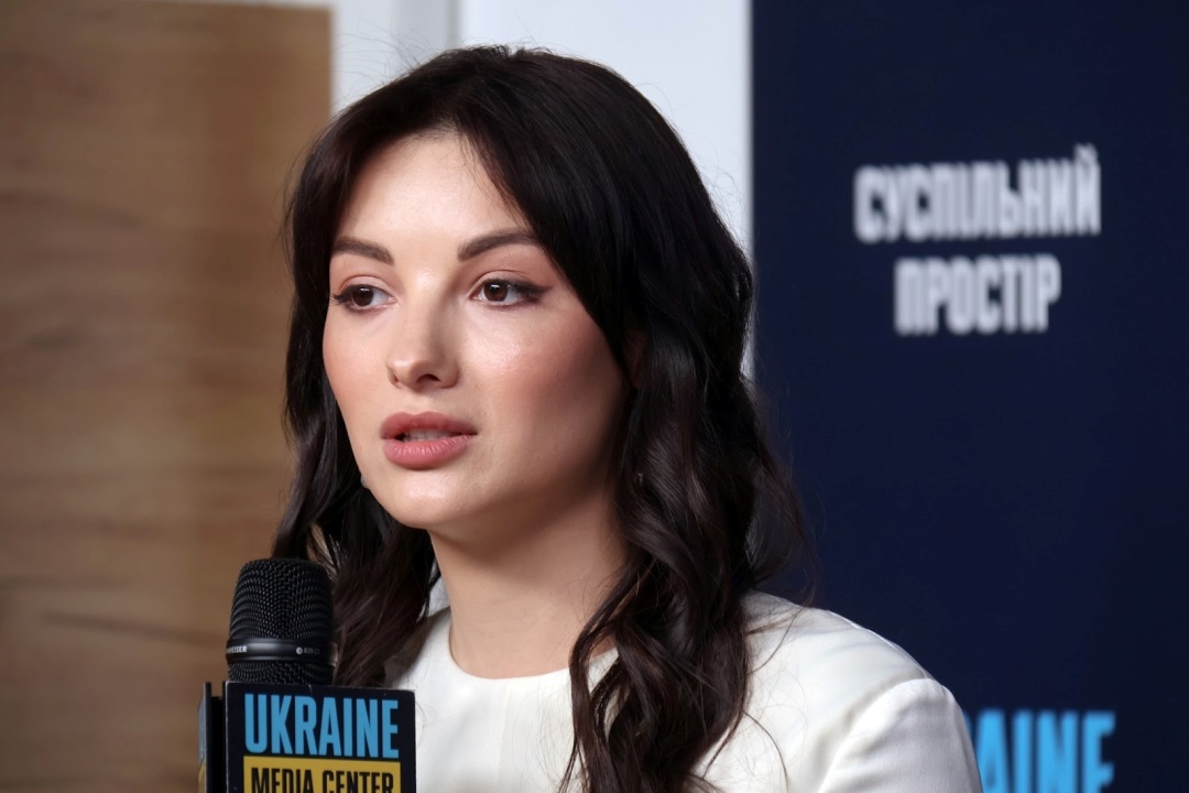 Анастасія Дякова, засновниця ГО Dignity Online (by #stop_sexтинг). Анастасія Дякова, засновниця ГО Dignity Online (by #stop_sexтинг).